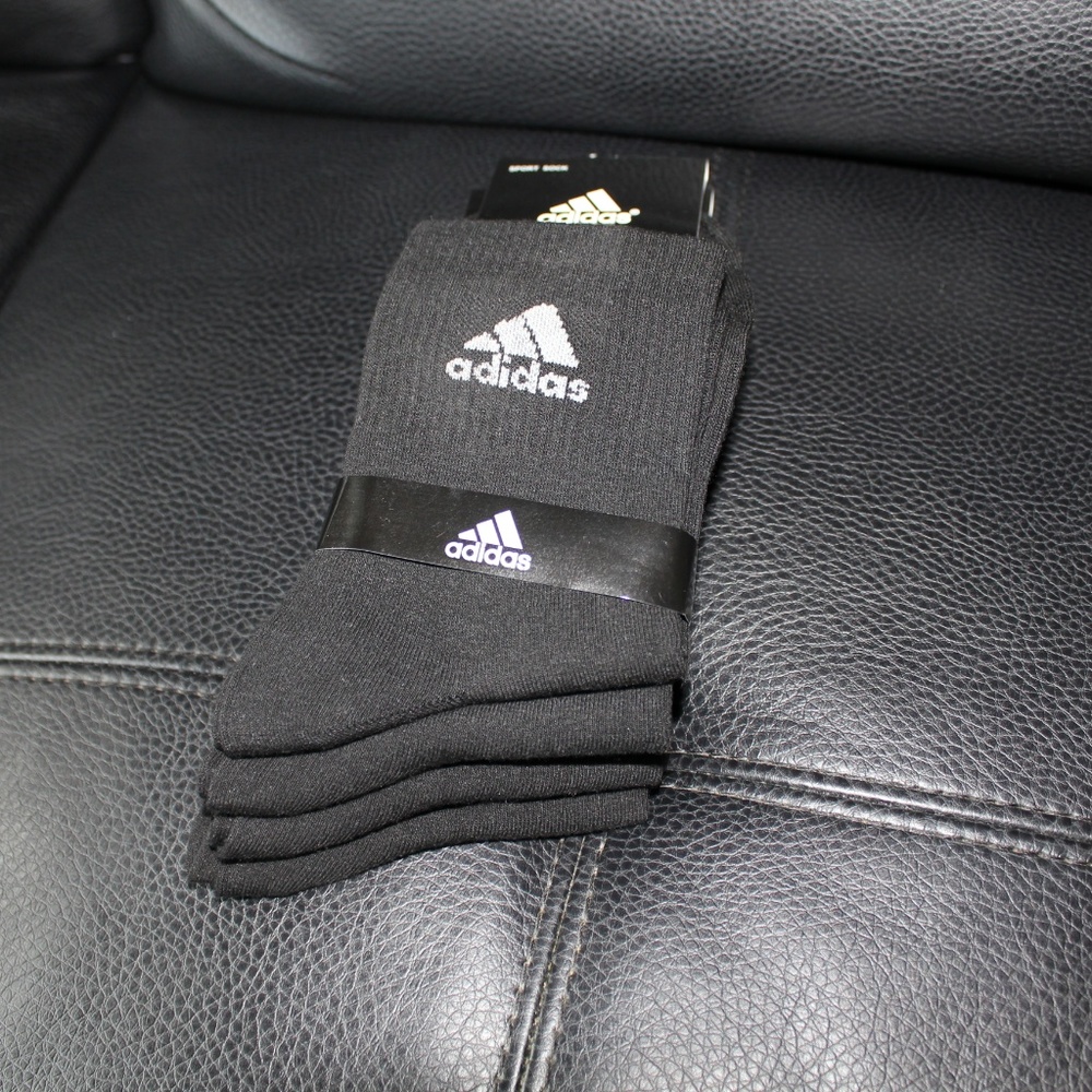 MENS 4 PAIRS SOCKS BLACK NEW SIZE 5-10 - Picture 2 of 4